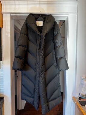 Aritzia Wilfred Duvet Long Puffer Coat
